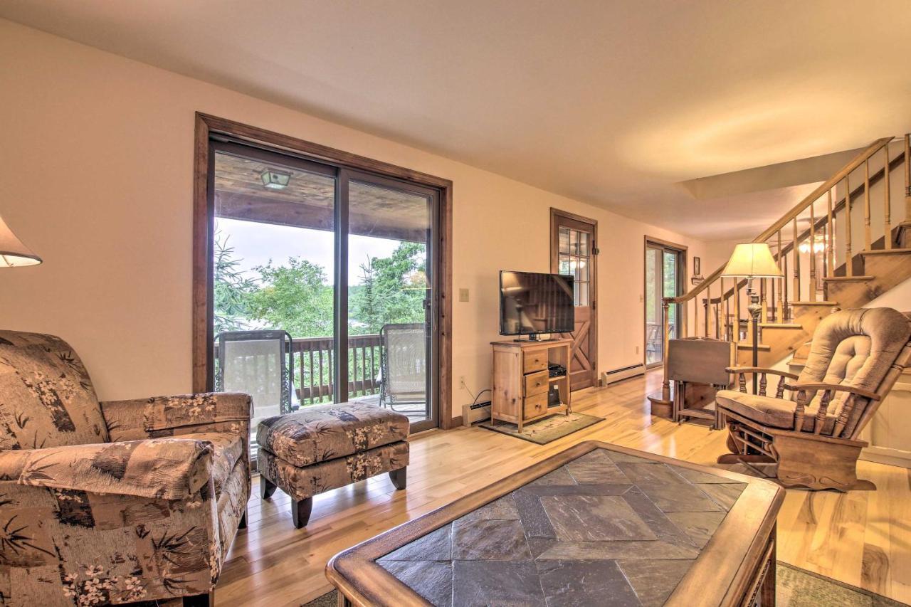 Waterfront New England House On Wickaboag Lake! West Brookfield ภายนอก รูปภาพ